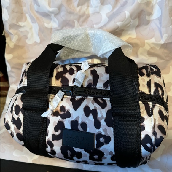 Dagne Dover Landon Carryall Leopard Small - Picture 2 of 6